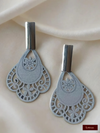 Wodden gray earring