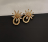 Chic floral design earring