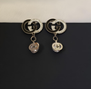 Gucci black& white earstud